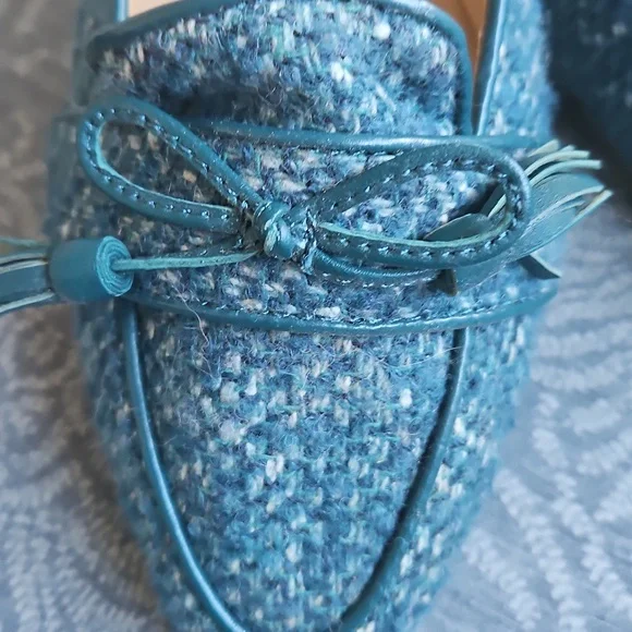 Lovely Teal Tweed Flats - Picture 2 of 5